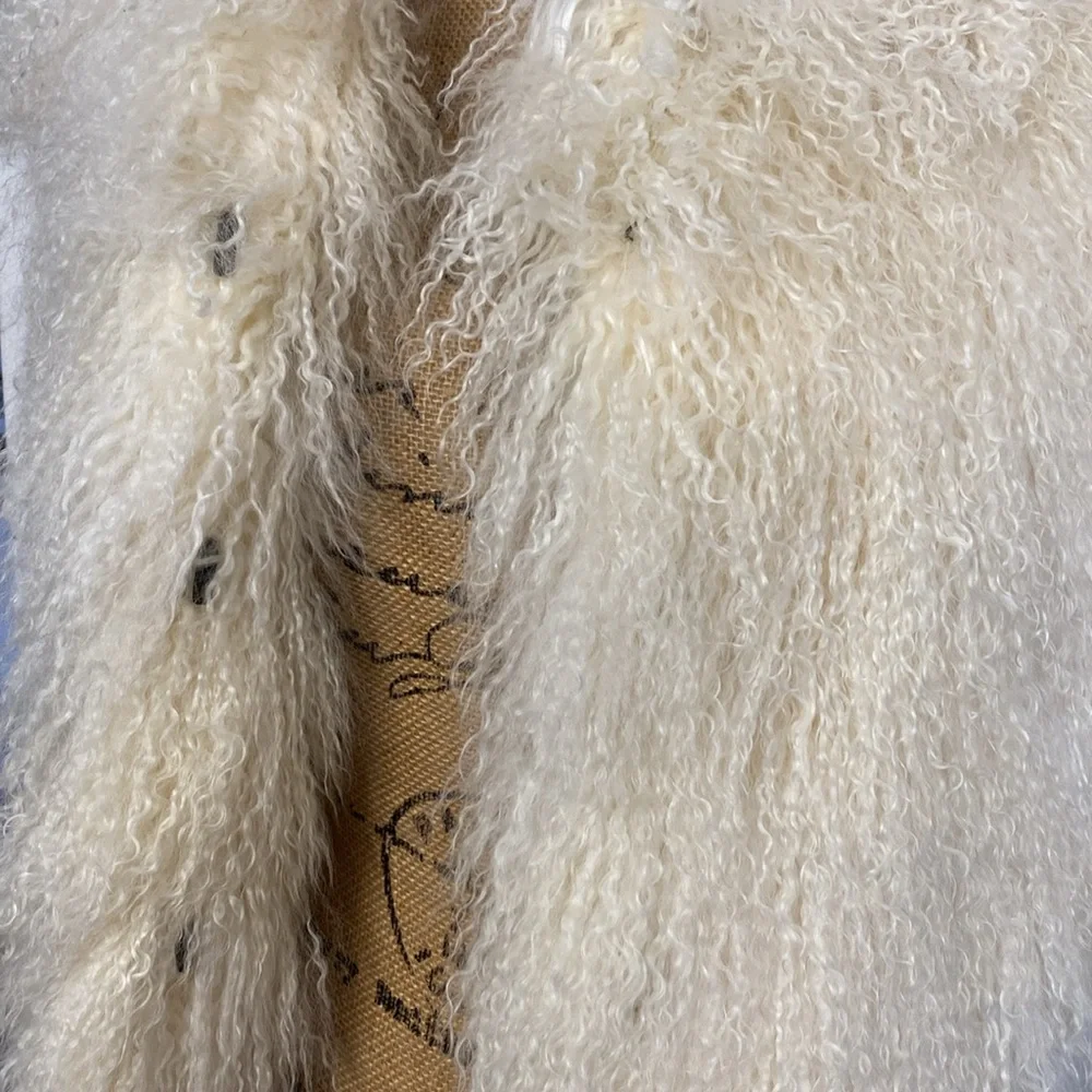 Ferrara Genuine Mongolian Lamb Fur Outdoor Cream Vest Size Small - Picture 4 of 6
